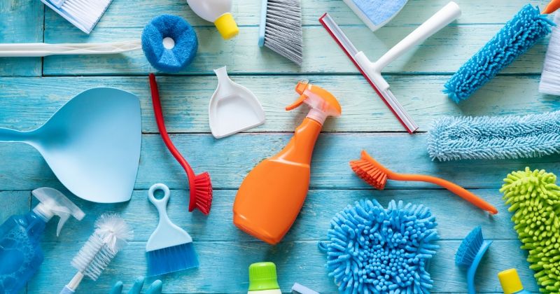 Cleaning Prior to Closing Is Required When Selling a Home